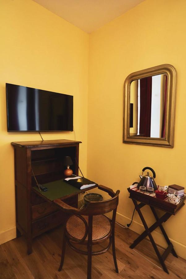 L'Ancienne Poste Appartement Villefranche-de-Conflent Buitenkant foto